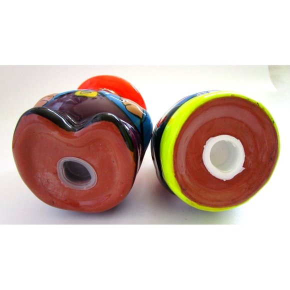 Mexican Hand Painted Talavera Pottery - Salt and Pepper Shakers Folk Couple - Picture 8 of 12